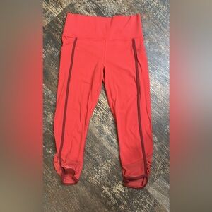 Coral Athleta Salutation capri Leggings with Stash pocket